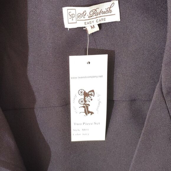 ST. PATRICK SHORT SLEEVE CAMP COLLAR CASUAL SHIRT. - Picture 3 of 5